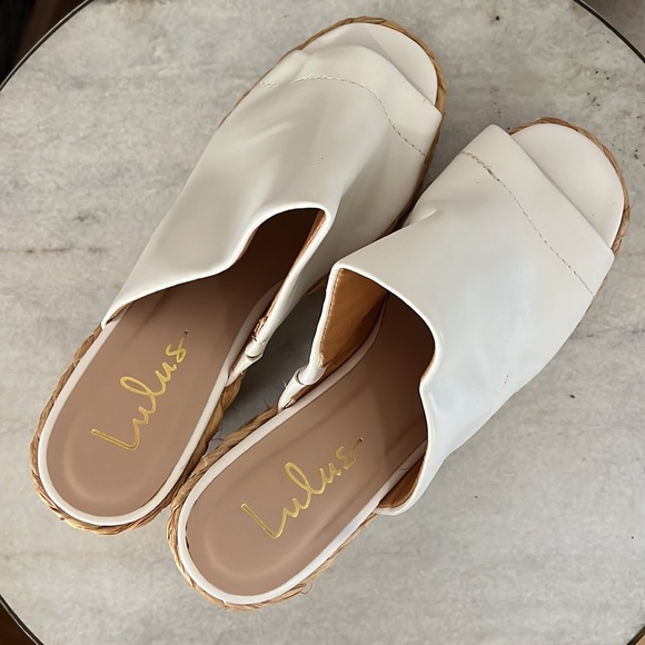 LuLus White platforms - Picture 5 of 5